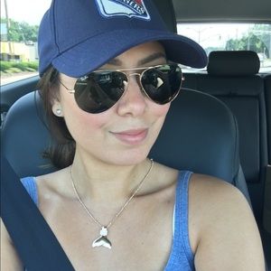 Meet your Posher, Juliana